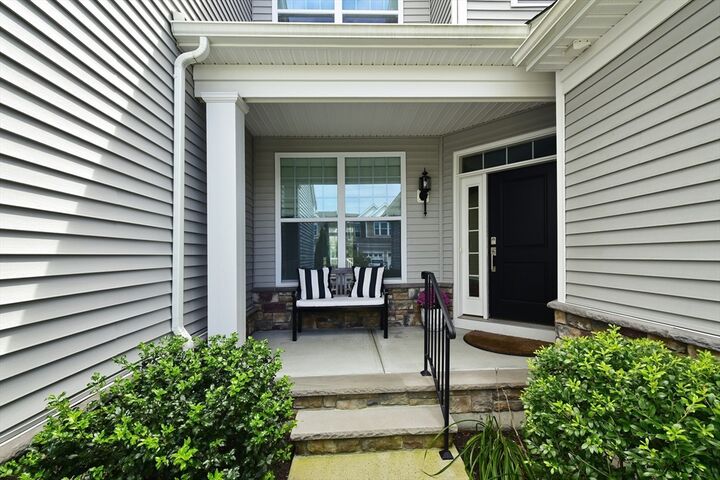 Property Photo:  18 Lansing Way 18  MA 02054 