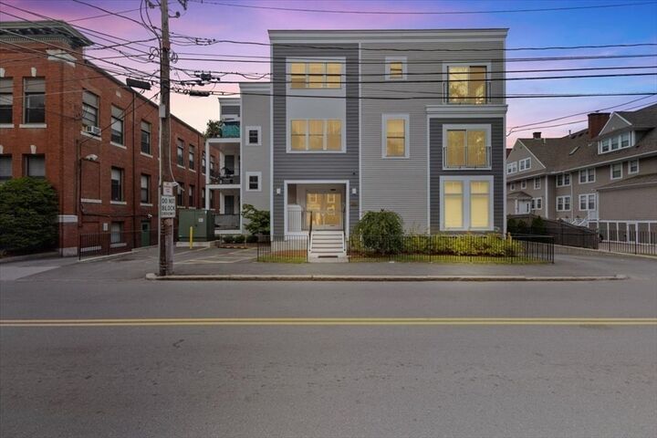 Property Photo:  429 Cherry St 11  MA 02465 