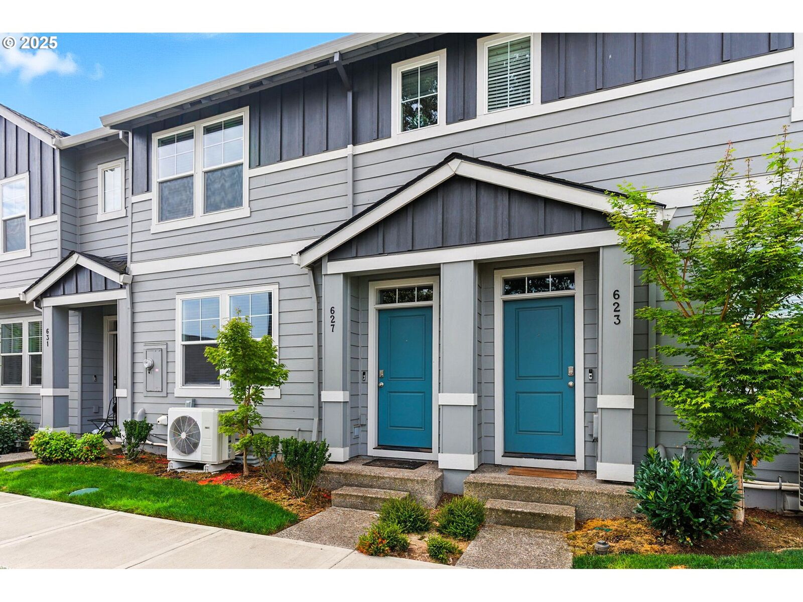 Property Photo: 627 NE 72nd St WA 98665