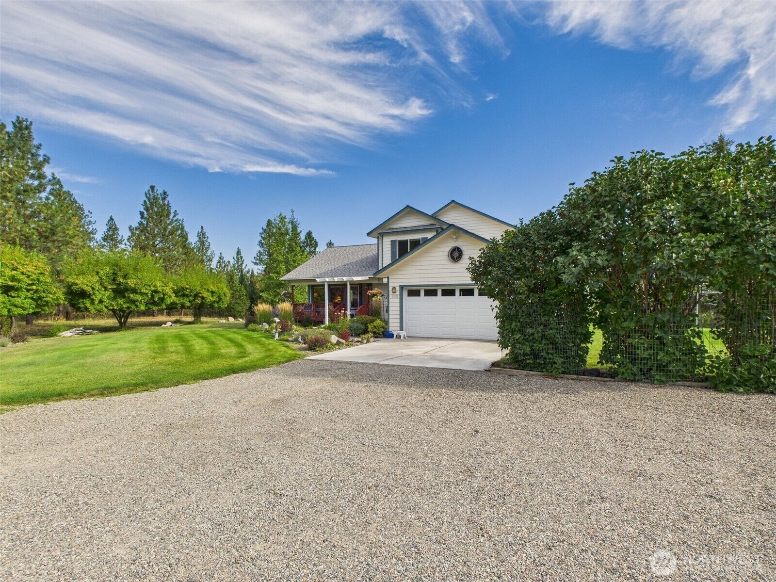 Property Photo:  154 W Curlew Lake Road  WA 99166 