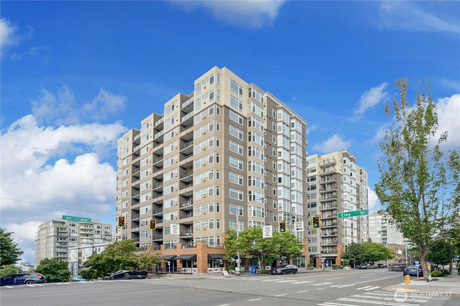 Property Photo: 2801 1st Avenue 709 WA 98121