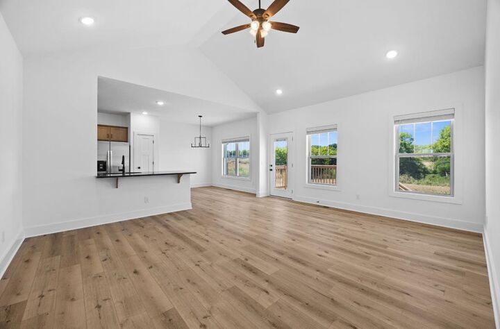 Property Photo:  1371 Rhythm Lane  KY 42101