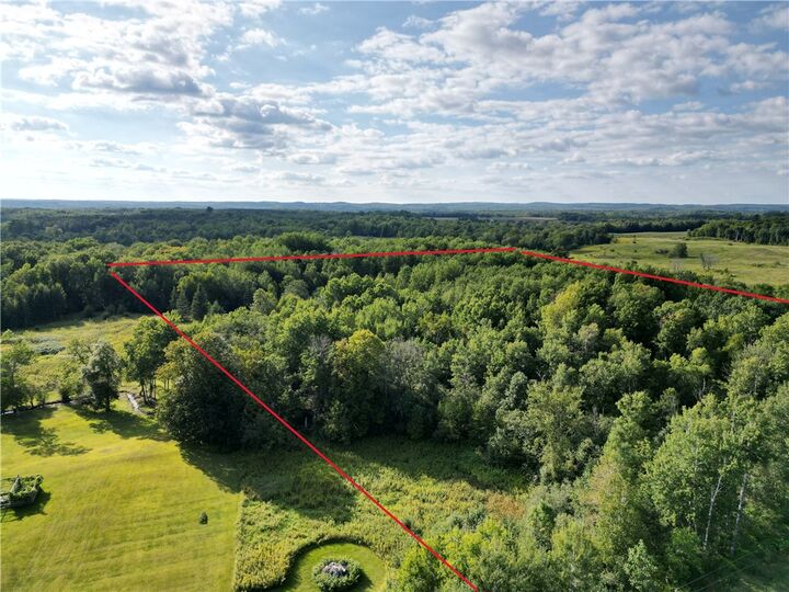 Property Photo:  1553 N Wooddale Road  WI 54817 