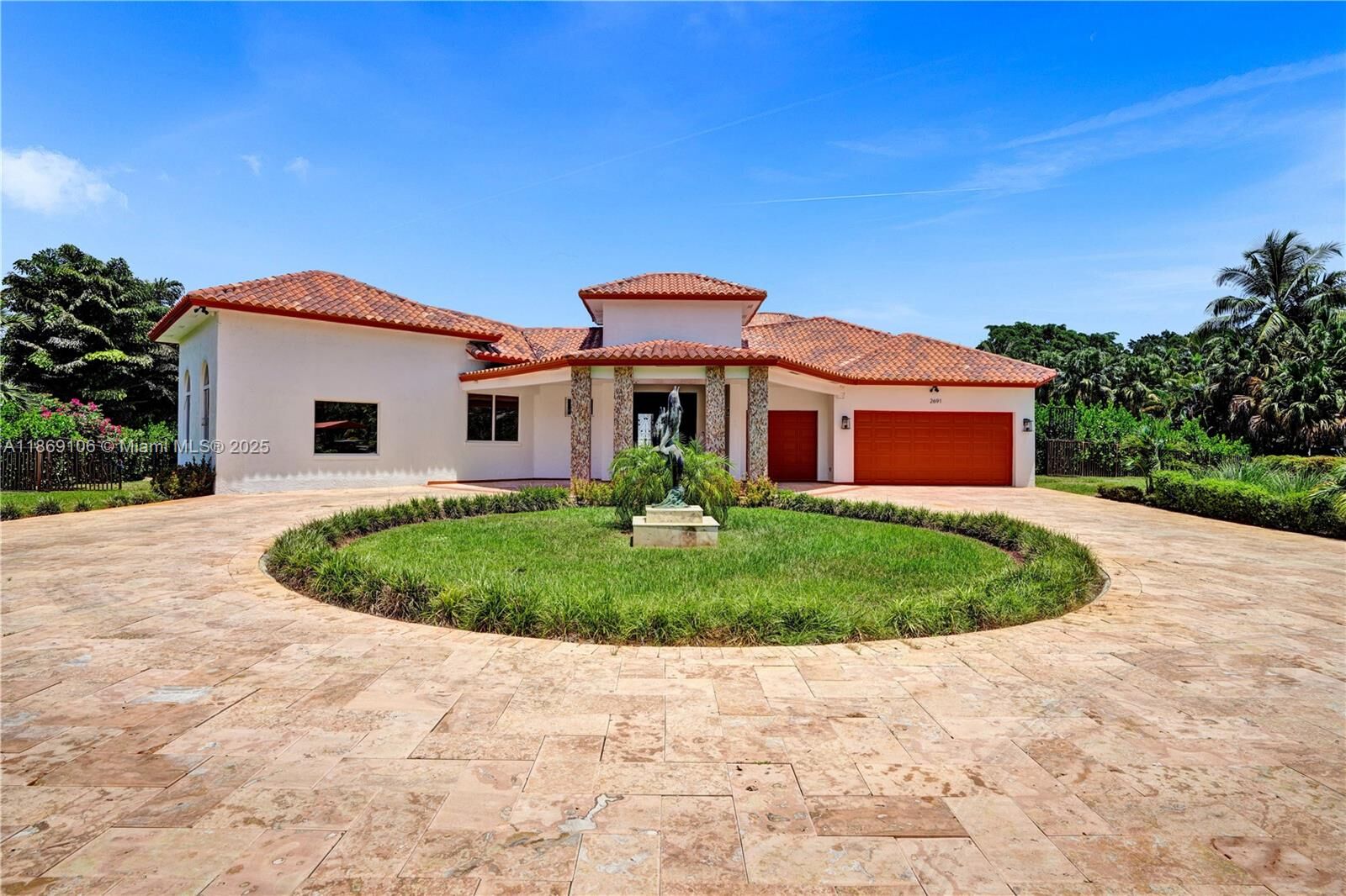 Property Photo: