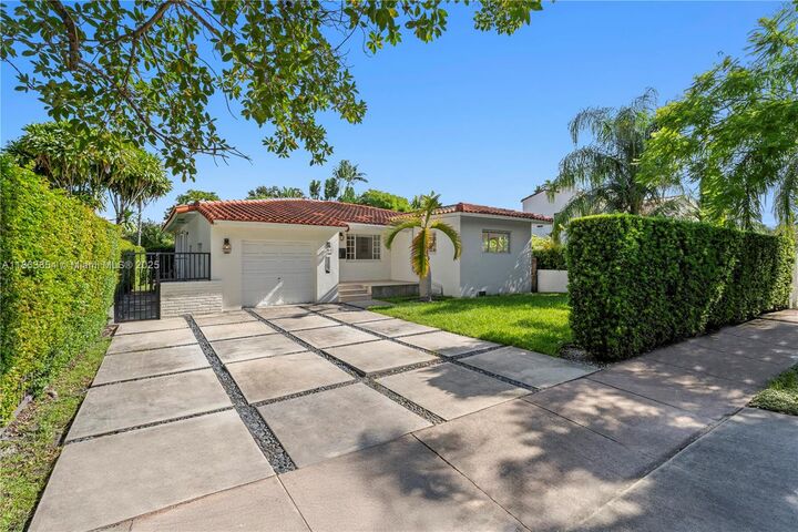 1307 Valencia Ave  Coral Gables FL 33134 photo