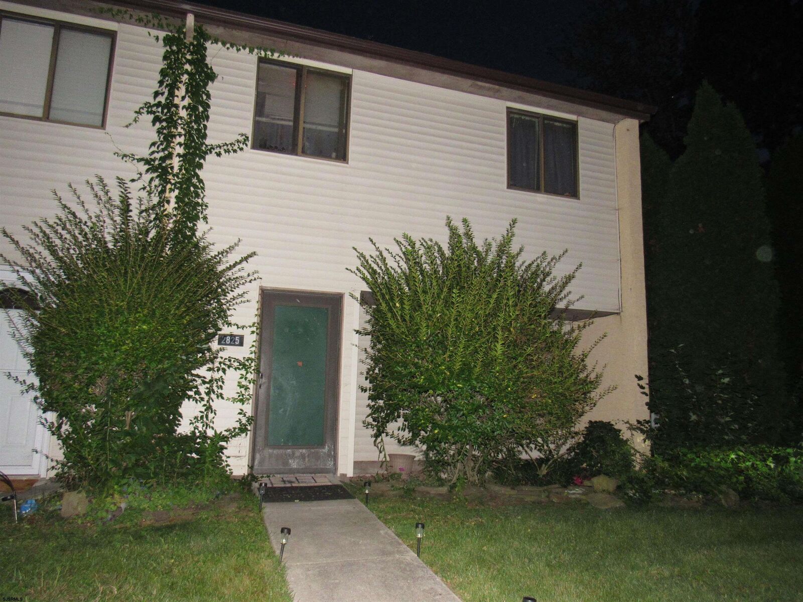 Property Photo:  2825 Forsythia Ct 2825  NJ 08330 