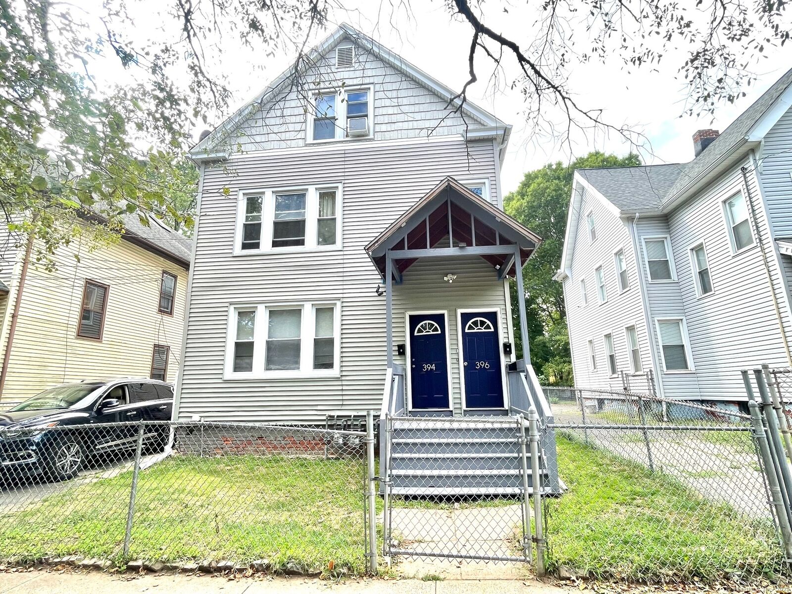 Property Photo: 394 Shelton Avenue CT 06511