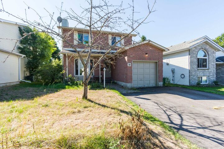 Photo de la propriété:  19 Bogart Crescent  ON K8P 5E9 