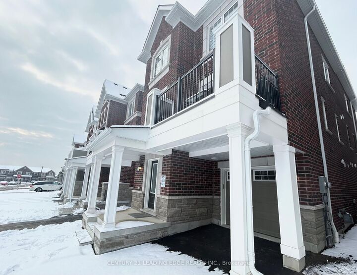 Property Photo: 3378 Swordbill Street ON L0H 1J0