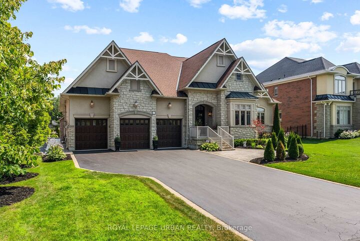 15 Country Club Crescent  Uxbridge ON L9P 0B8 photo