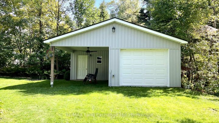 Property Photo:  702 Yosacha Place  ON N2Z 2X3 