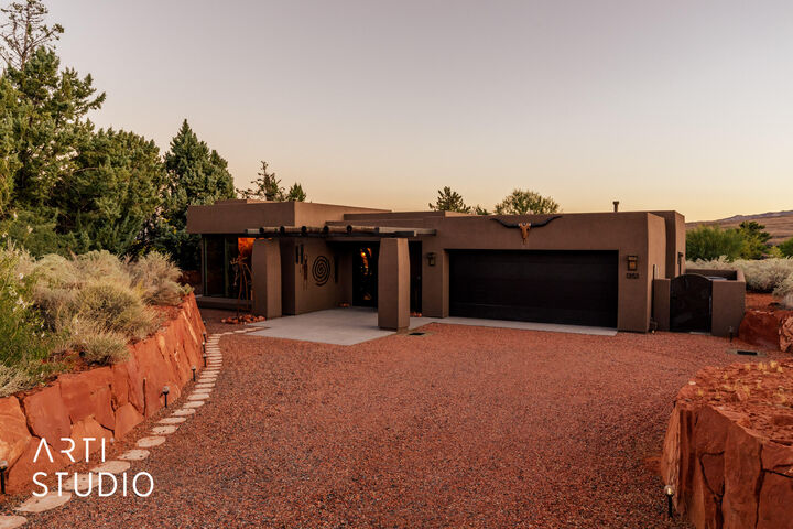 Property Photo: 1353 West Lake Dr UT 84738