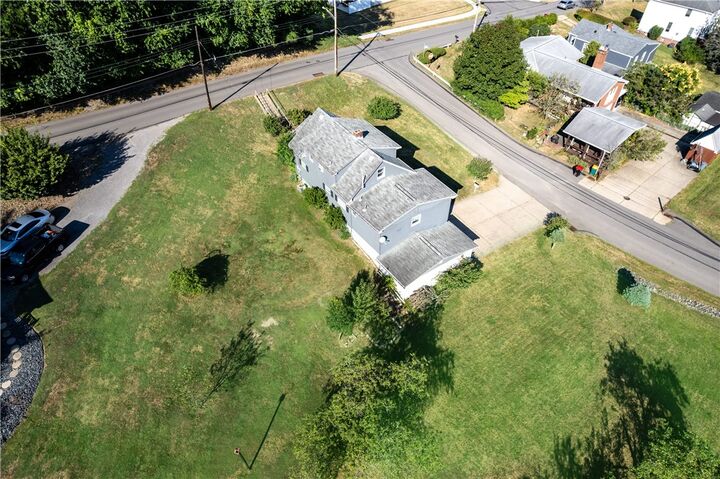 Property Photo: 5575 Aiken Rd PA 15136