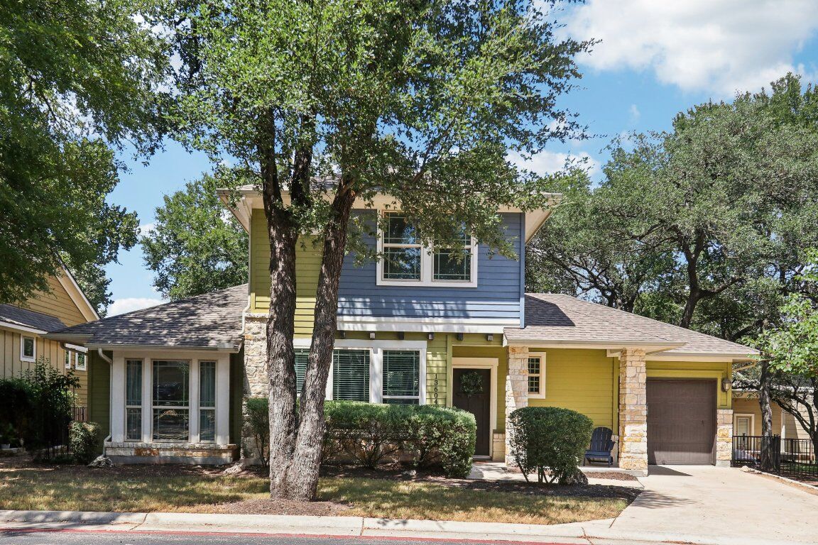 Property Photo: 13604 Avery Trestle Lane 17 TX 78717