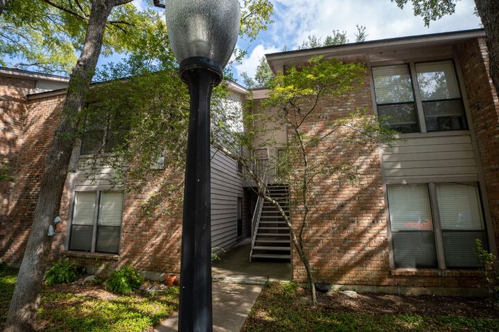 Property Photo:  3839 Dry Creek Drive 220  TX 78731 