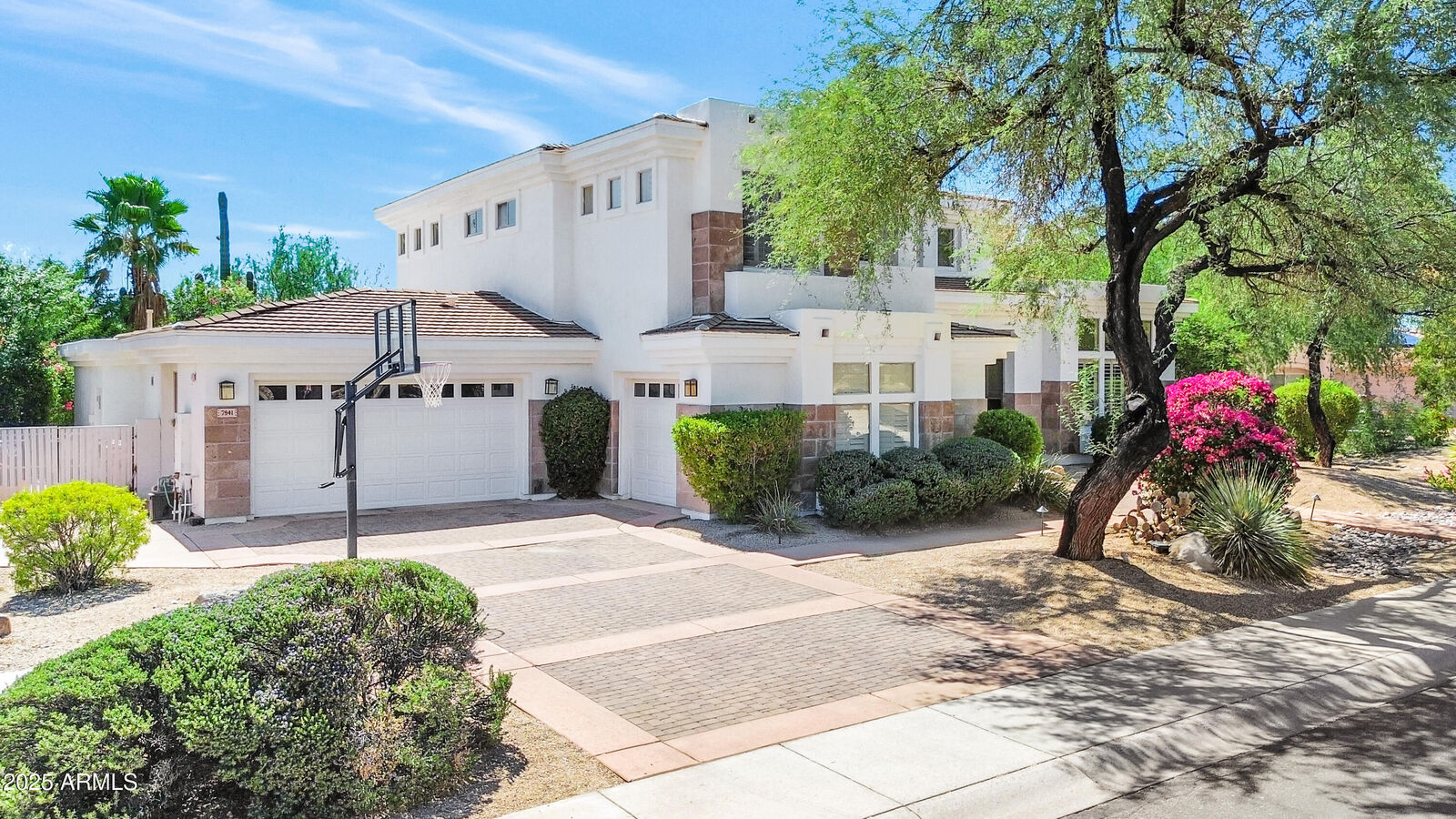 Property Photo:  7941 E Via De Luna Drive  AZ 85255 