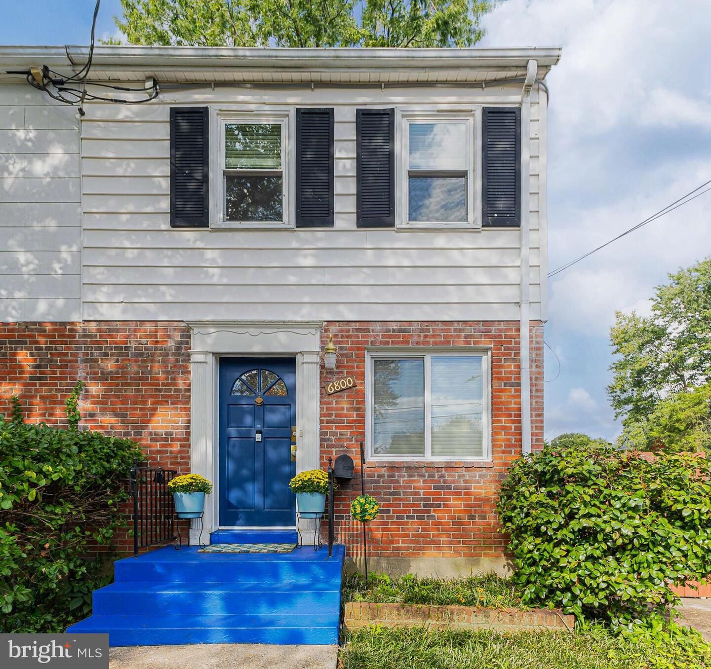 Property Photo: 6800 Kenyon Drive VA 22307