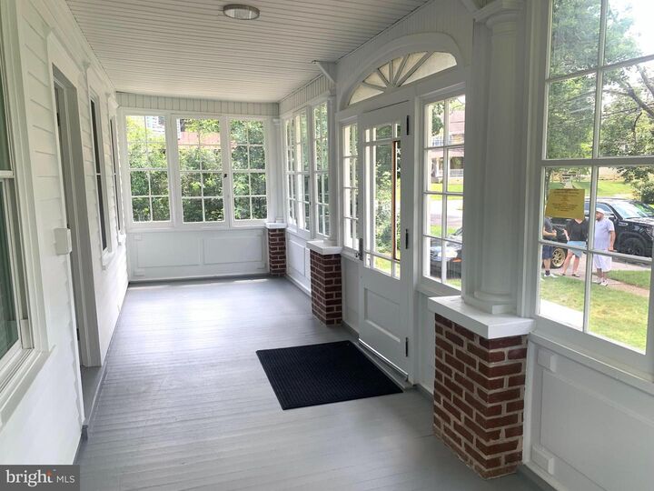 Property Photo: 23 7th 2nd Fl Avenue 2 NJ 08035
