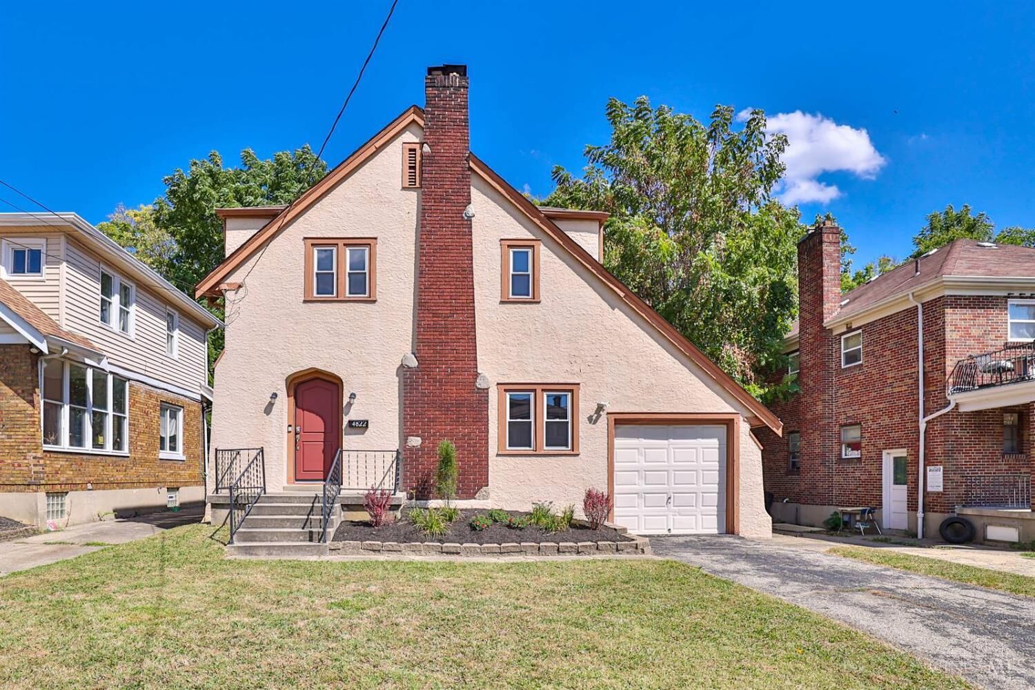 Property Photo:  4822 Yarmouth Place  OH 45237 