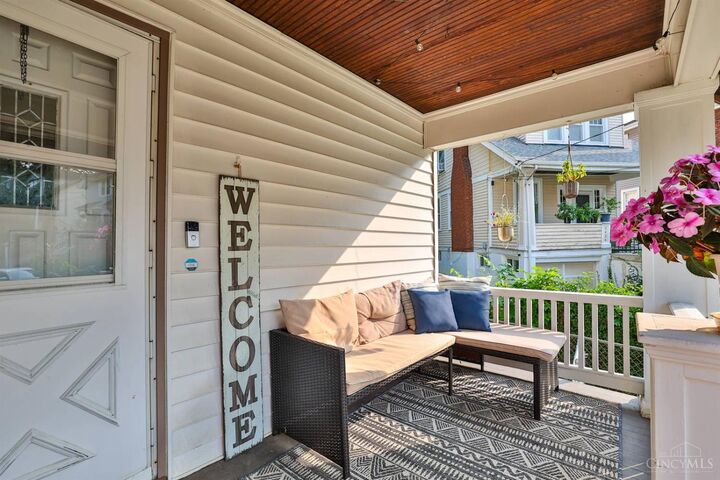 Property Photo: 5435 Roseland Mound OH 45212