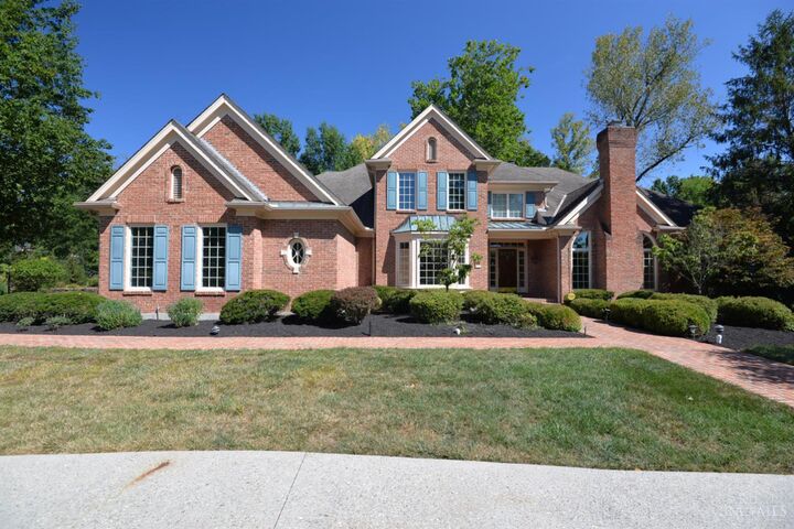Property Photo:  500 Indian Hill Trail  OH 45243 