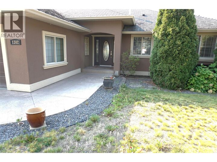 Property Photo: 1302 Loseth Drive BC V1P 1N2