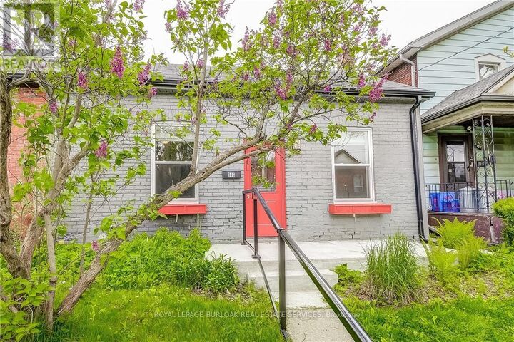 Photo de la propriété: 185 Simcoe Street East ON L8L 3N9