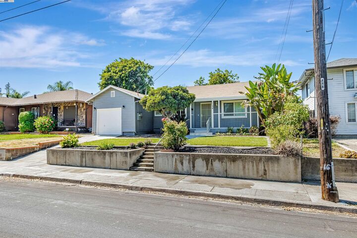 Property Photo:  1134 Cook St  CA 94509 