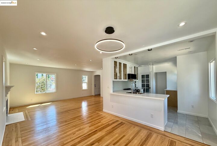 Property Photo: 3601 Calafia Ave CA 94605