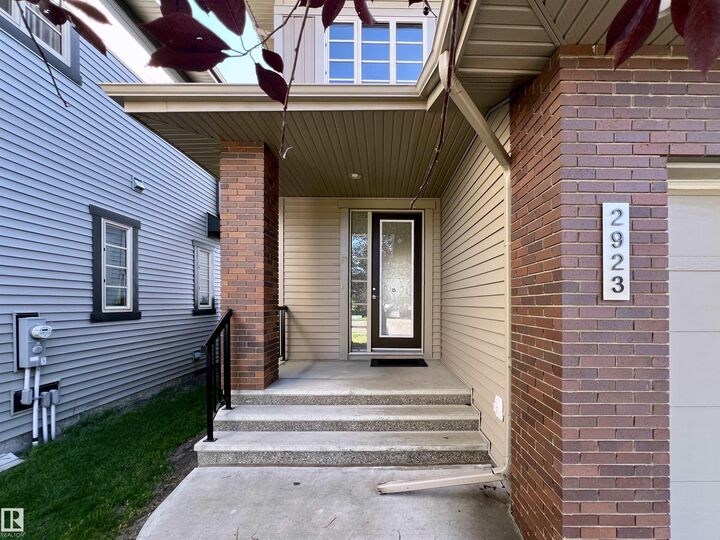 Property Photo: 2923 Anderson Court SW AB T6W 2N3