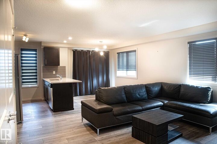 Property Photo: 5404 7 Avenue SW 408 AB T6X 2K4