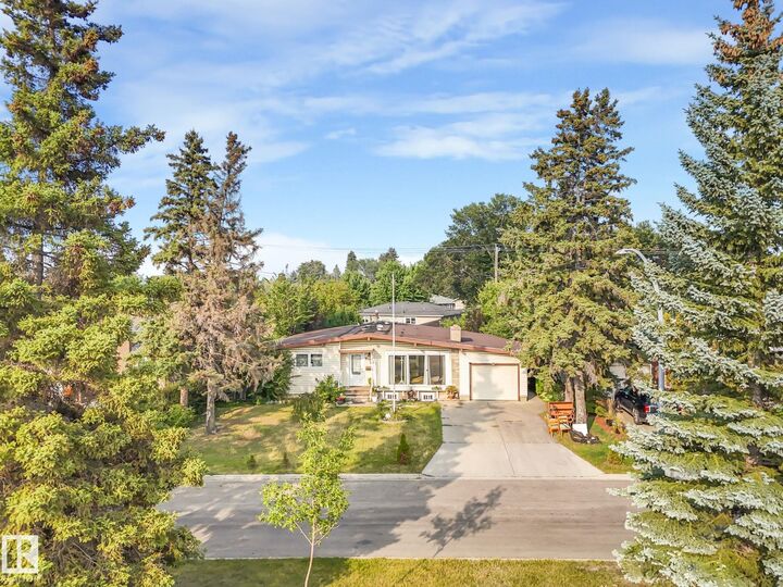 Property Photo: 9811 75 Street NW AB T6A 2Y8