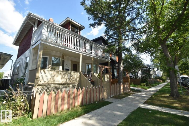 9634 110 Avenue NW  Edmonton AB T5H 1H5 photo