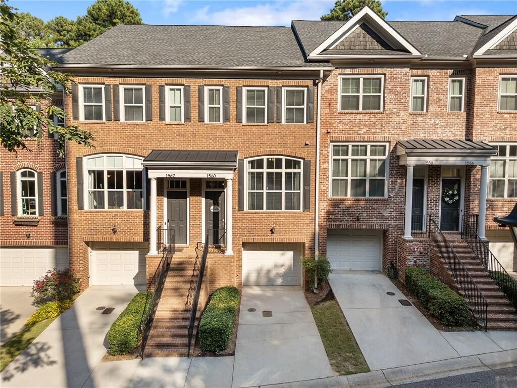 Property Photo: 1560 Mosaic Way GA 30080