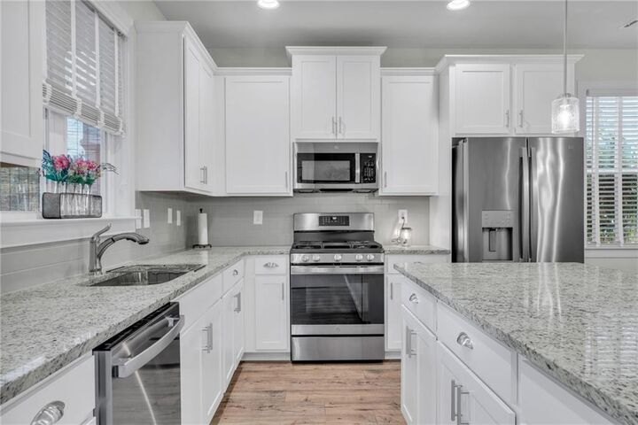 Property Photo: 125 Grand Circle GA 30143
