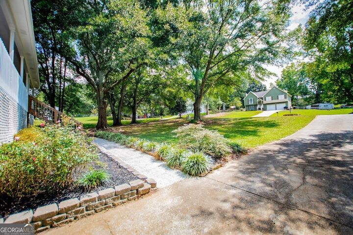 Property Photo:  58 Riverchase Drive  GA 30180 
