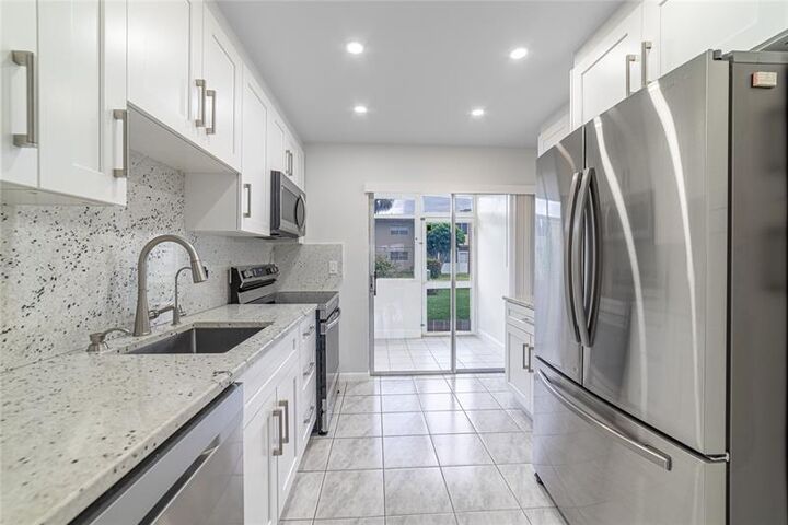 600 NW 80th Ave 105  Margate FL 33063 photo