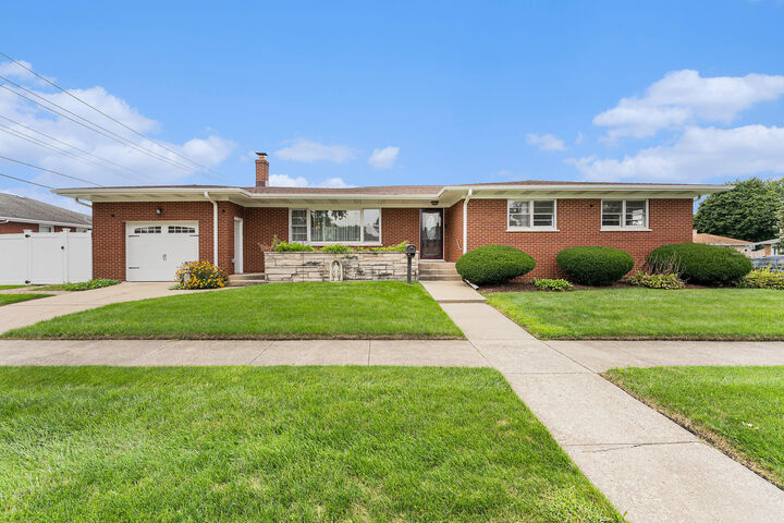 Property Photo:  3318 Strong Street  IN 46322