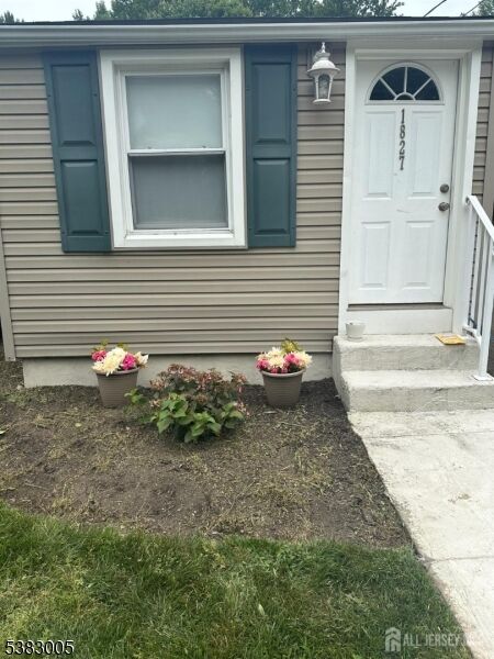 Property Photo: 1827 Oak Rd NJ 08902
