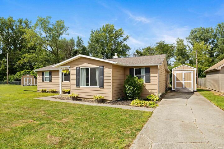 Property Photo:  2908 Pinewood Drive  IN 46809 
