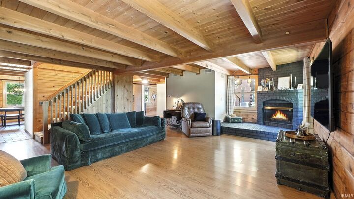 Property Photo:  1249 S Sherman Street  IN 46725-7594 
