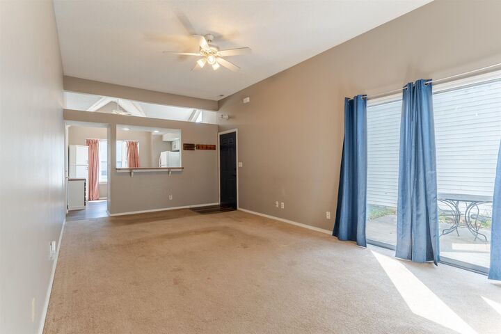 Property Photo: 1703 Green Castle Drive IN 47715