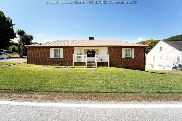 167 Madison Avenue  Madison WV 25130 photo