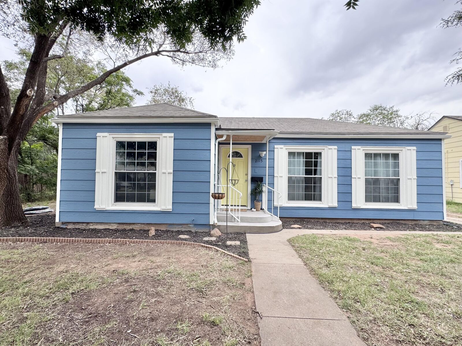 Property Photo:  2115 31st Street  TX 79411 