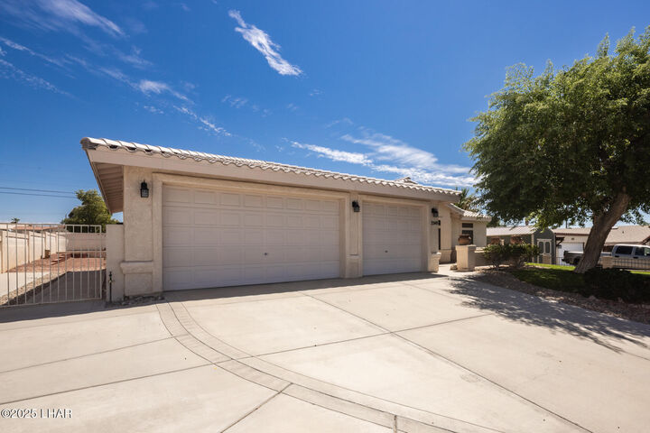 Property Photo: 3340 Horseshoe Canyon Dr AZ 86406
