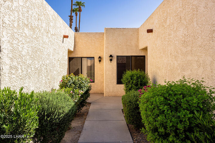 Property Photo: 1711 Combat Dr 12 AZ 86403