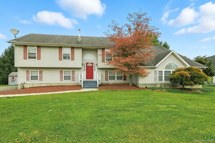 20 Bernadette Way  Washingtonville NY 10992 photo