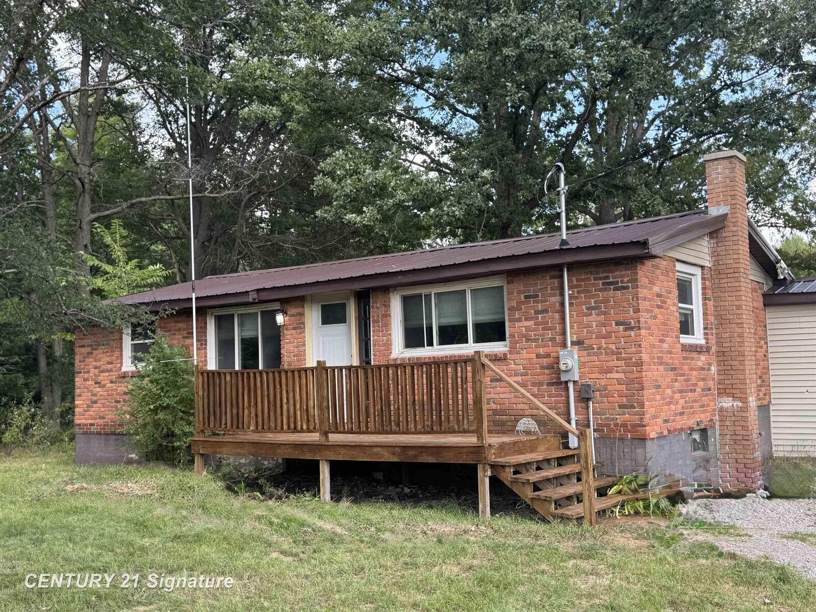 Property Photo: 956 N 11 Mile Road MI 48659