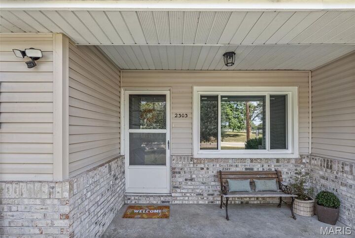 Property Photo: 2303 W Delmar Avenue IL 62035
