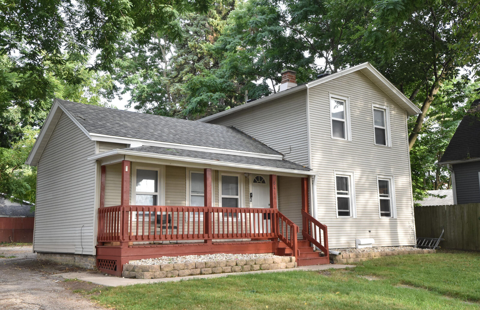 Property Photo: 6411 Sheridan Rd WI 53143